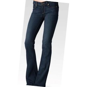 NWOT PAIGE “SKYLINE STRAIGHT” BOOTCUT JEANS